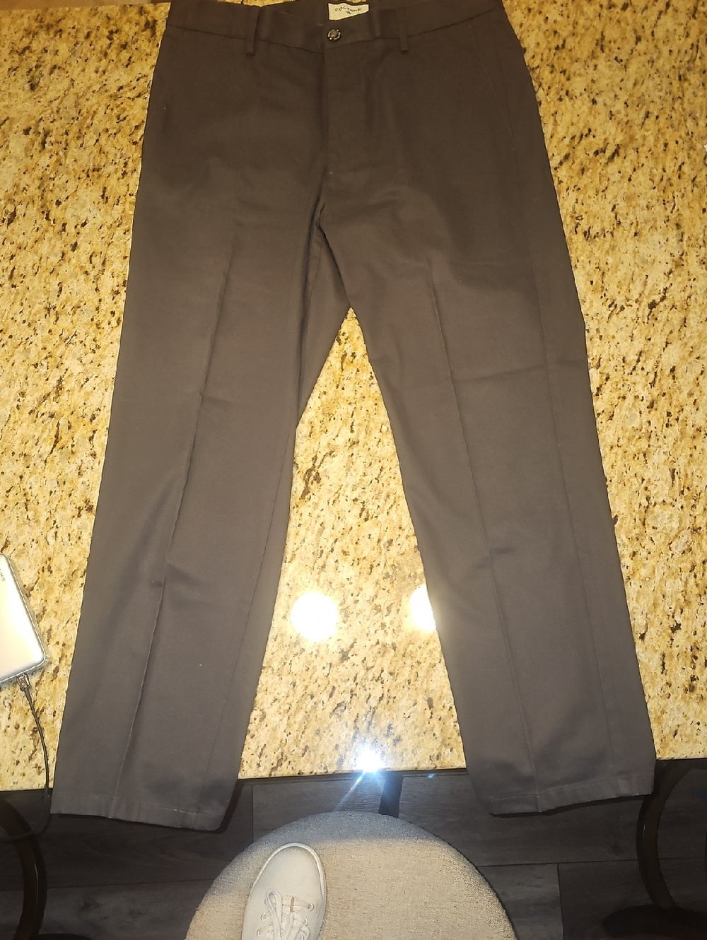 Dockers Men's Dark Gray 34/30 Slim Fit Stretch Pants